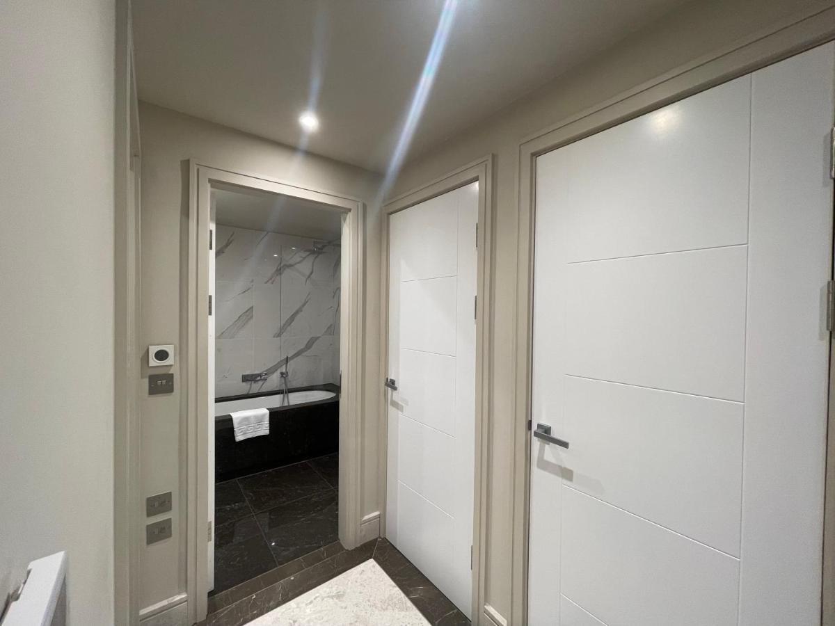 Sophisticated 1Br, 1 Ba Chigwell Designer Flat Chcl F2 Appartement Buitenkant foto